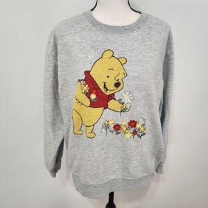 Winnie the Pooh Sweatshirt Embroidered Flowers Classic L